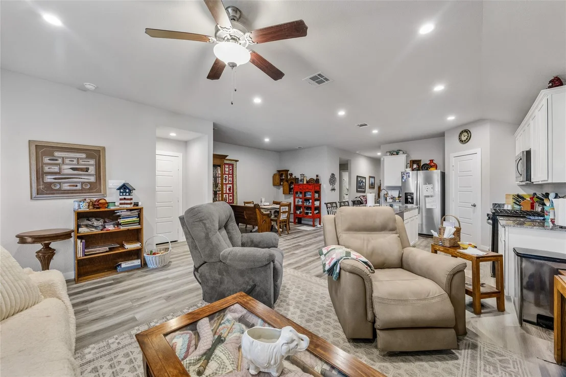 Photo of 115 Alder Loop