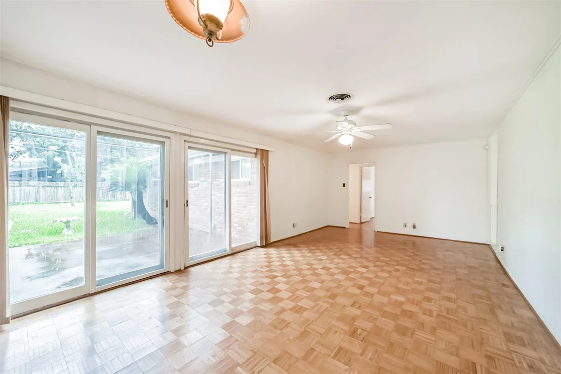 Photo of 7510 Romney Road