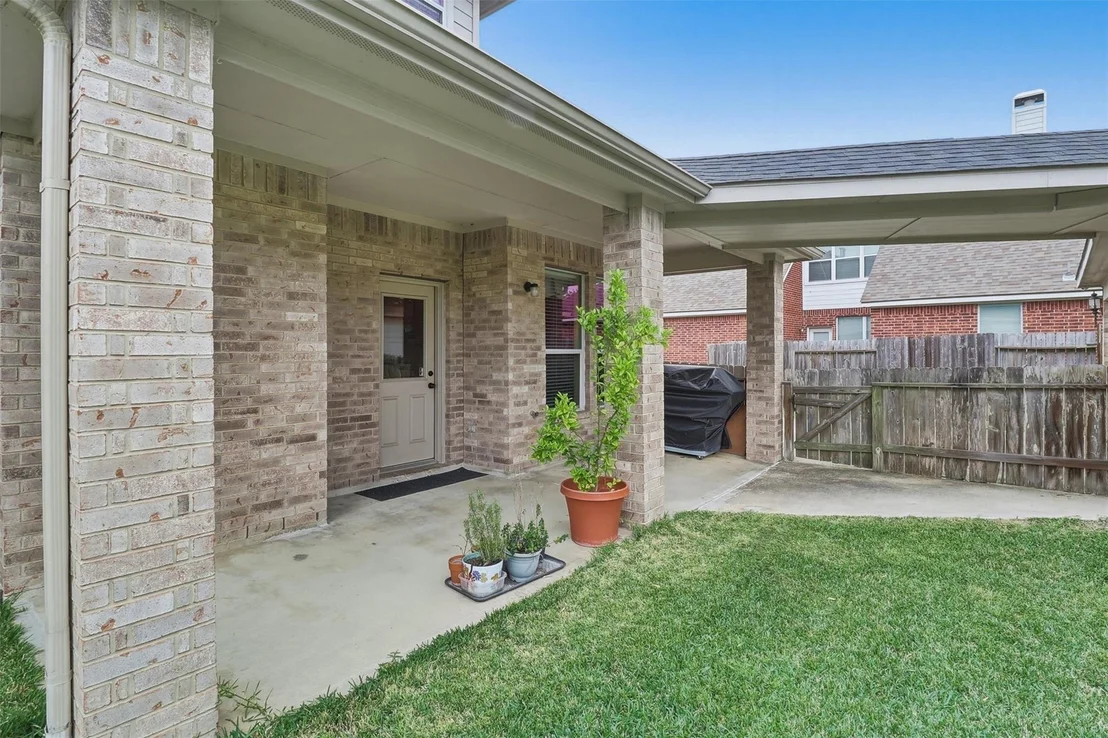 Photo of 20318 Pebble Hollow