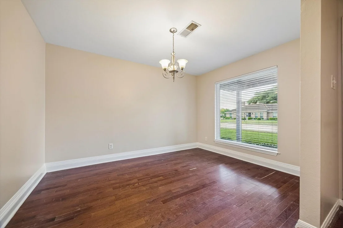 Photo of 6026 Golden Forest Drive