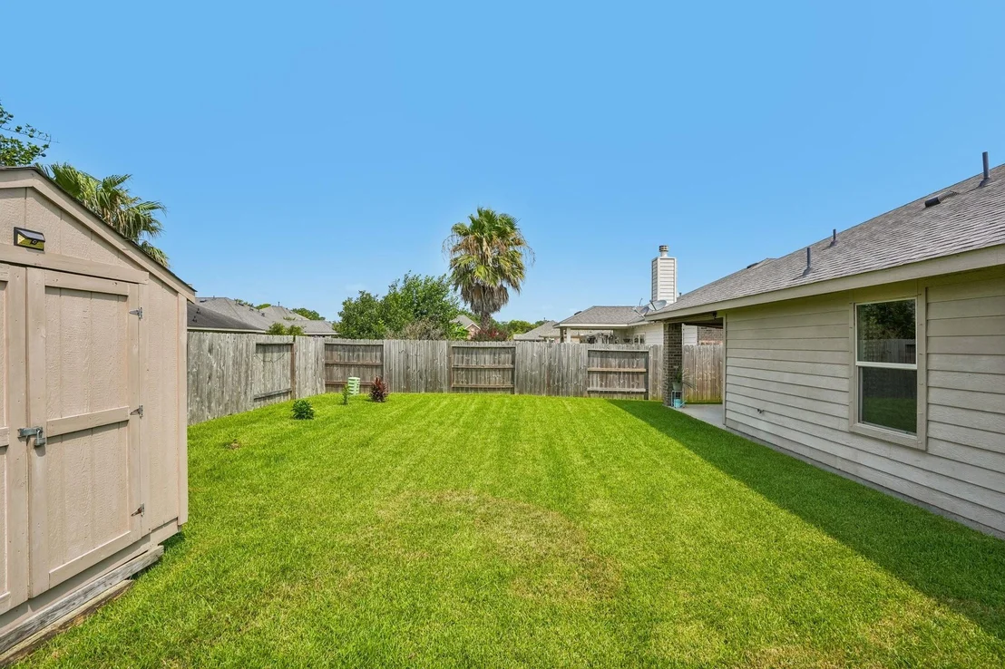 Photo of 5018 Bay Lane