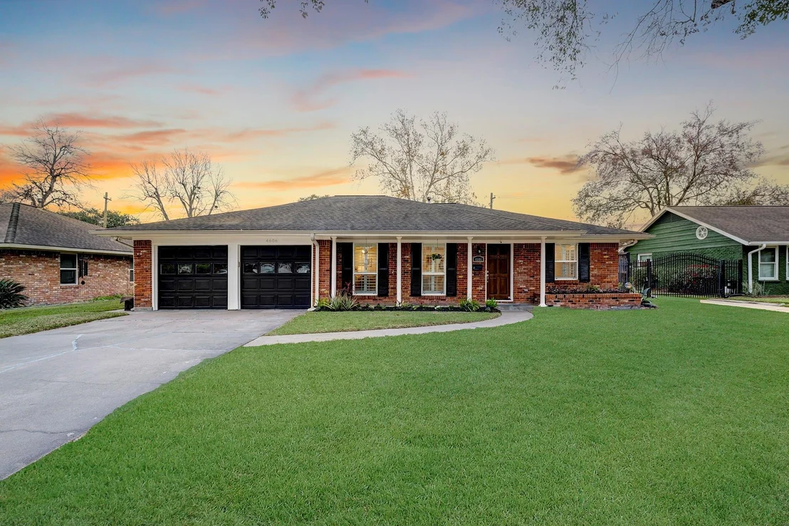 Photo of 4606 Briarbend Drive