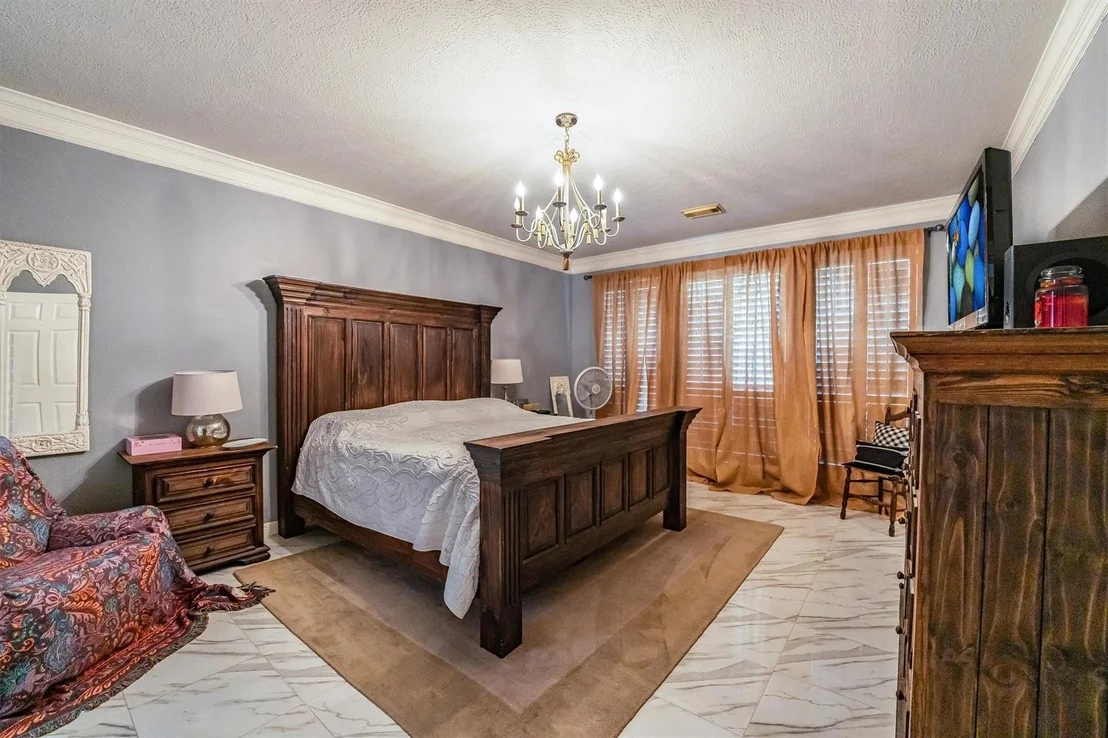 Photo of 8002 Royal Crest Court