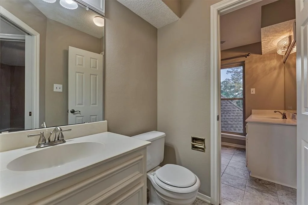 Photo of 24718 Creekview Drive