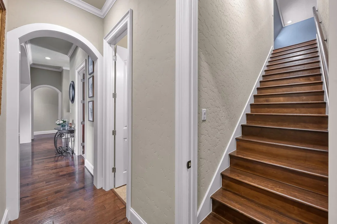 Photo of 12324 White Oak Point
