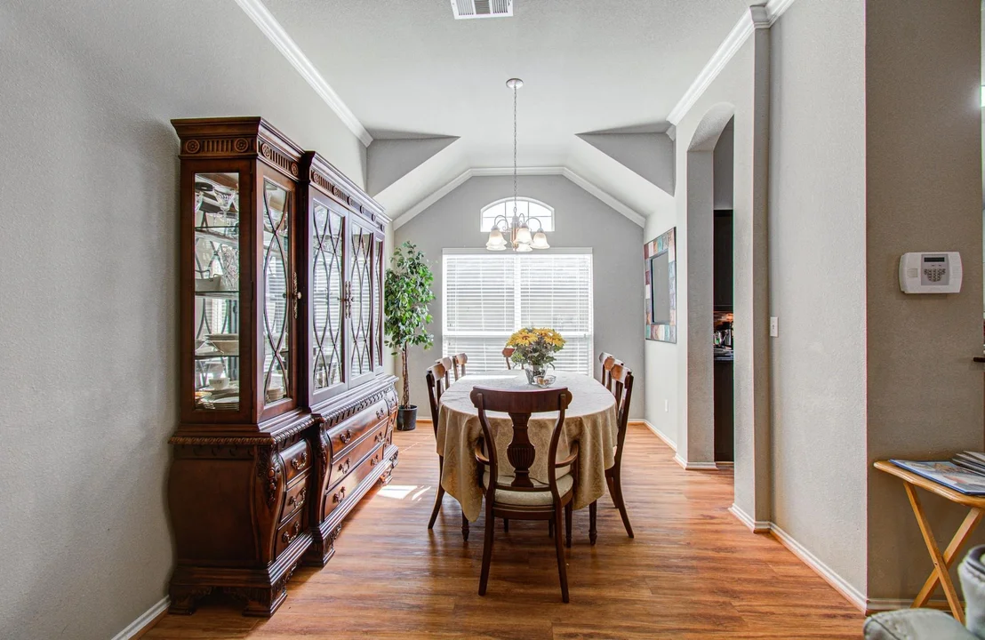 Photo of 957 Oak Terrace Drive