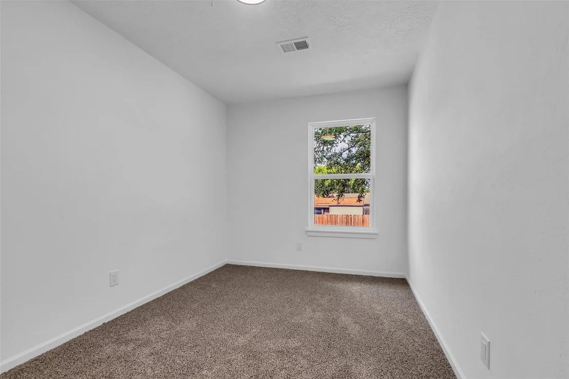 Photo of 16122 Pipers View Drive
