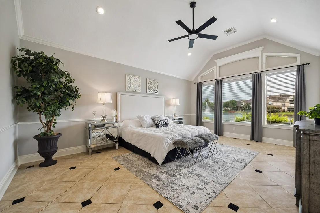 Photo of 5126 Beacon Point