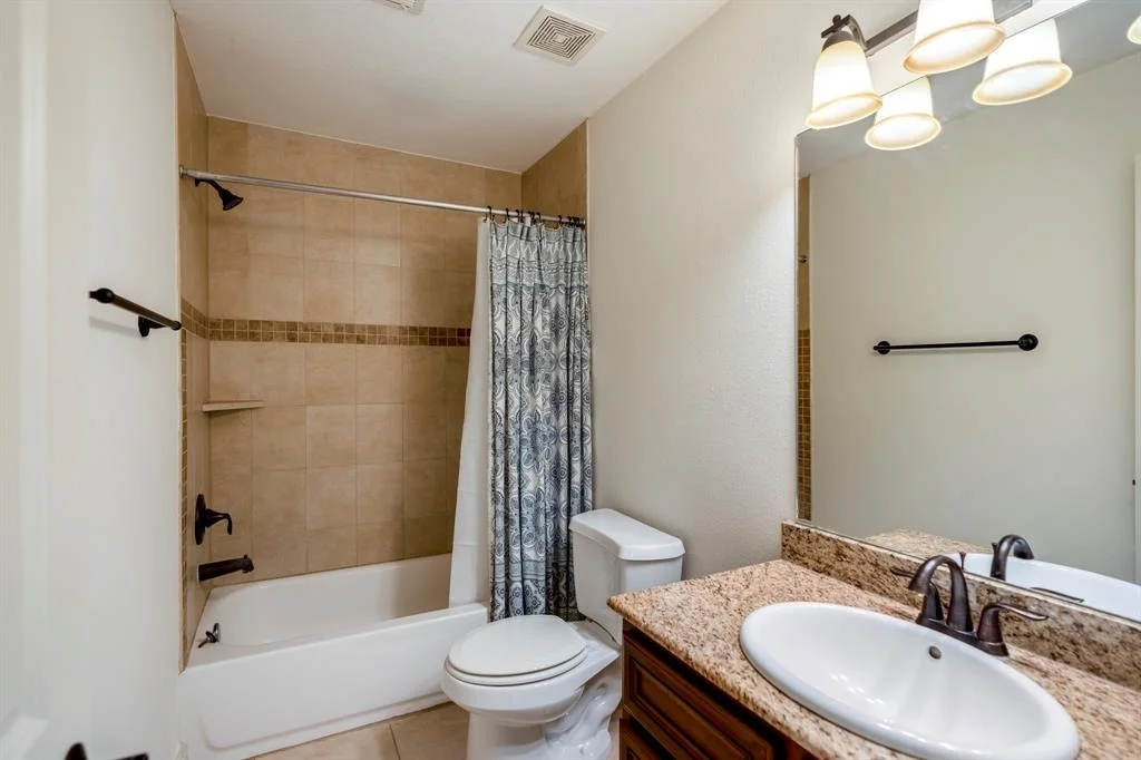 Photo of 2437 Fawnlake Circle