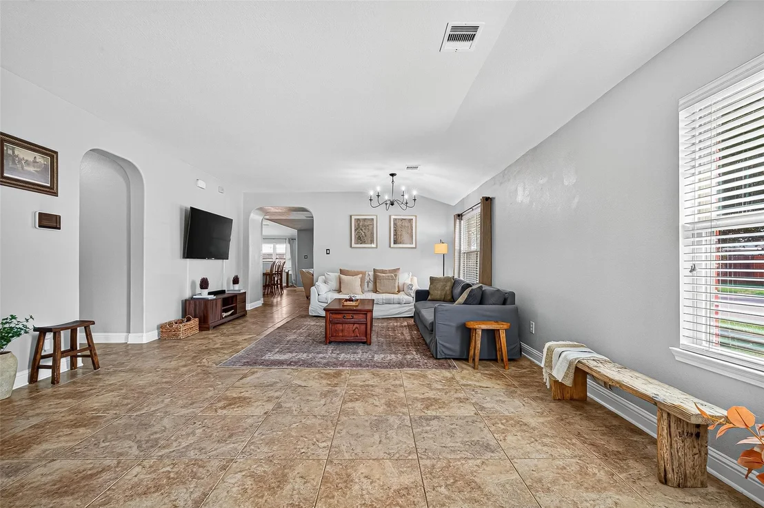 Photo of 16202 Peach Bluff Lane