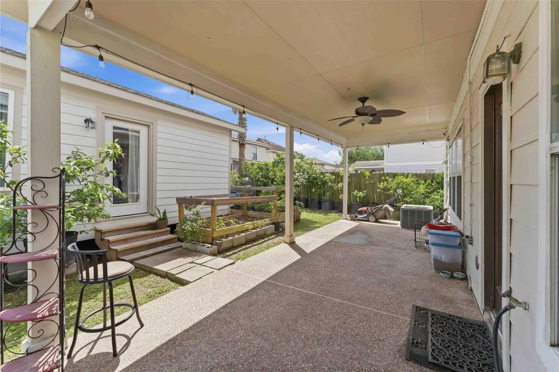 Photo of 9511 Yearling Branch Drive