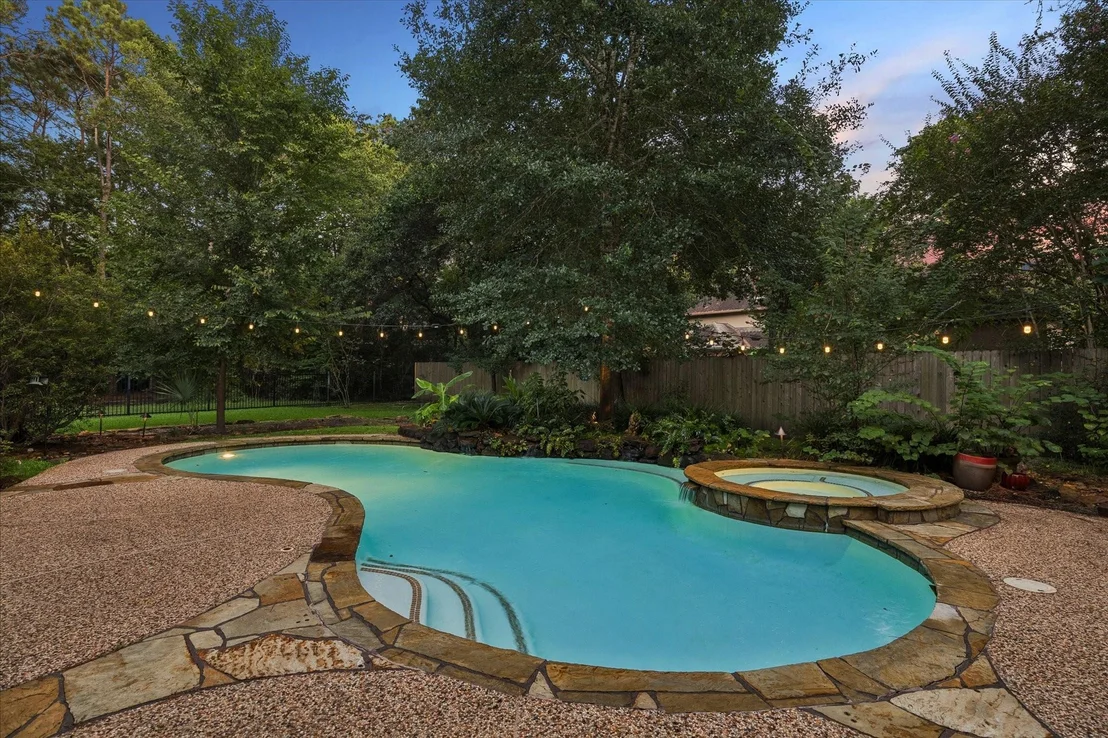 Photo of 44 Dovewood Place