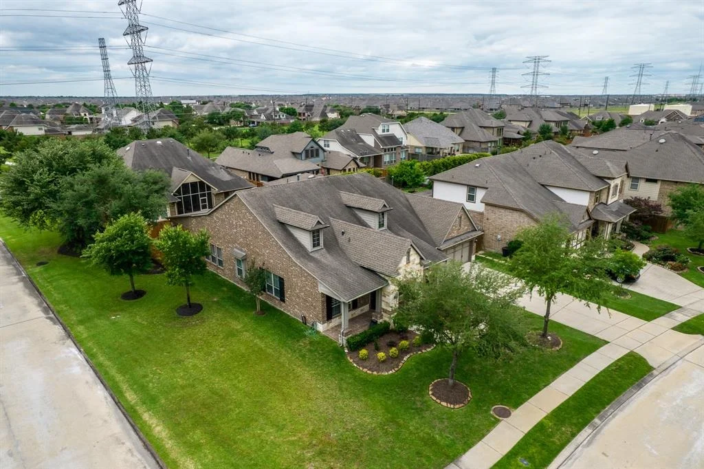 Photo of 9501 W Pedernales River Drive