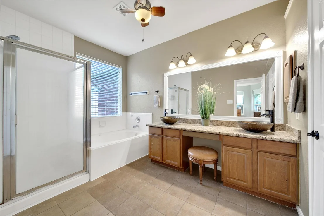 Photo of 12430 W Summerlin