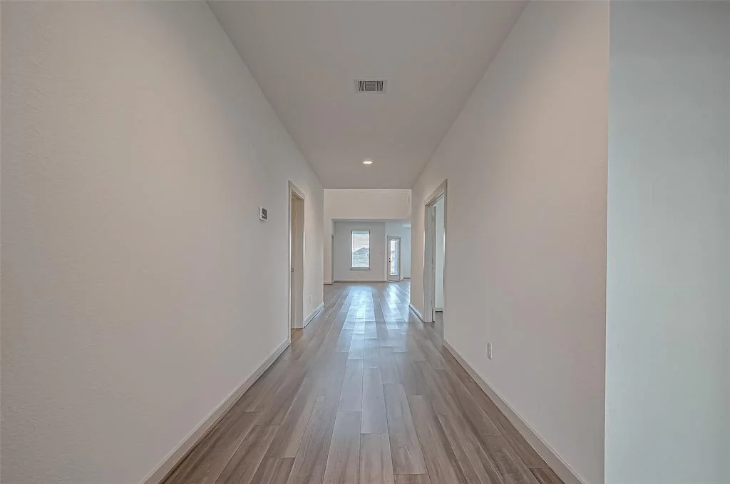 Photo of 28322 Hannahs Harbor Lane