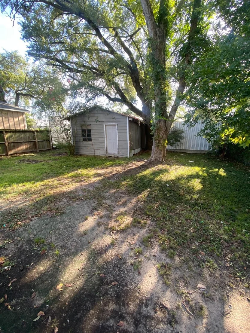 Photo of 7710 Pointer St