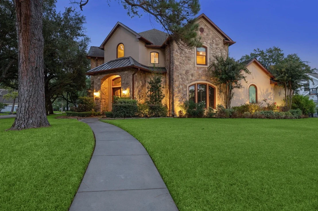 Photo of 170 Plantation Road