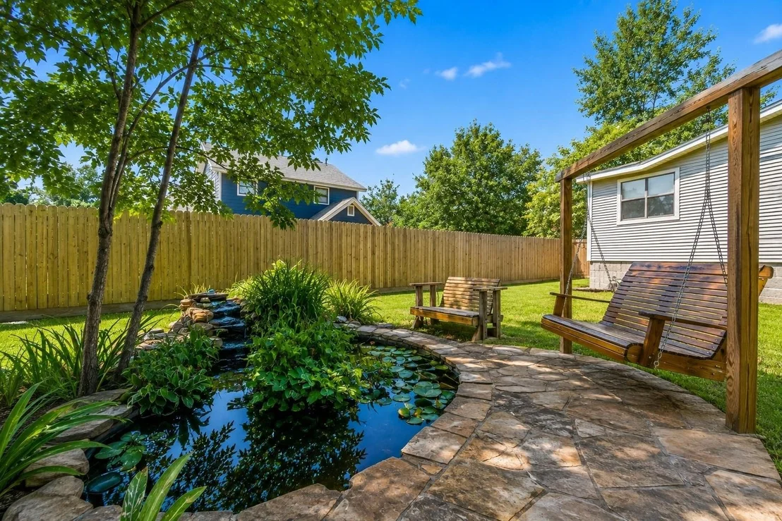 Photo of 146 Creekside Drive