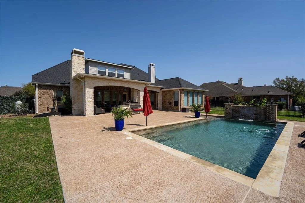 Photo of 20719 Fairhaven Crossing Drive