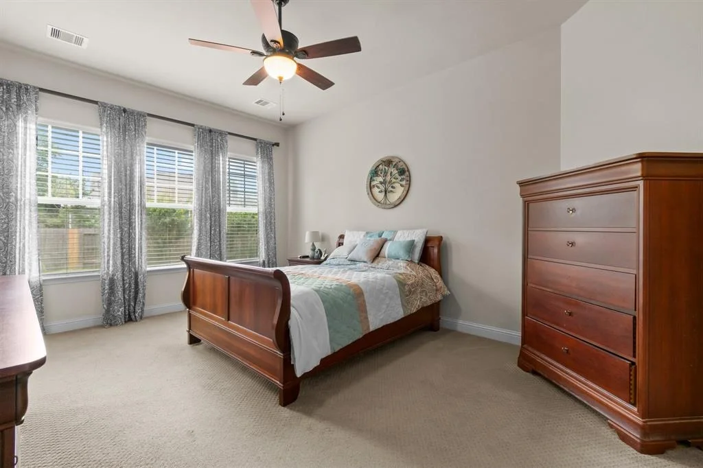 Photo of 122 Cherry Oak Lane