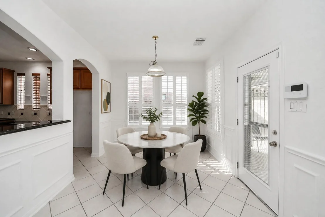Photo of 20111 Biscayne Hill Court