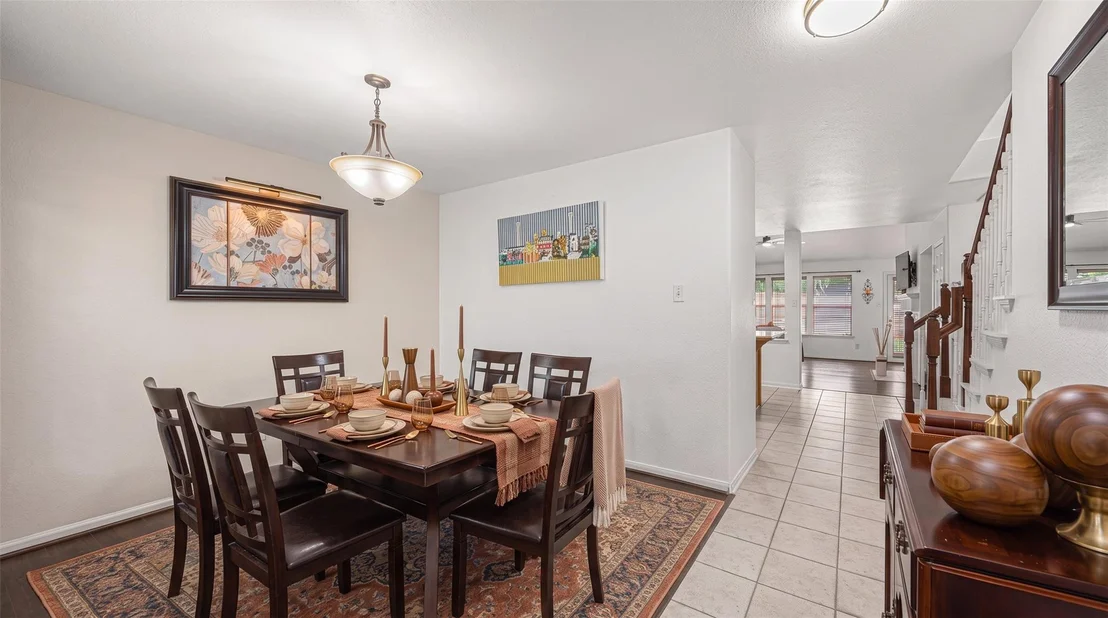 Photo of 202 W Misty Dawn Drive