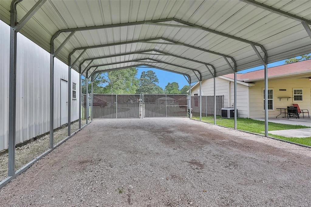 Photo of 814 Whipporwill Road
