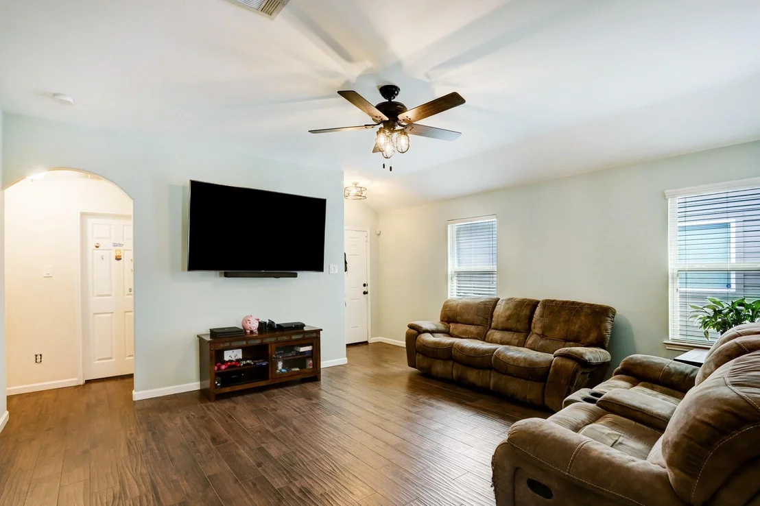 Photo of 5507 Casa Mila Drive