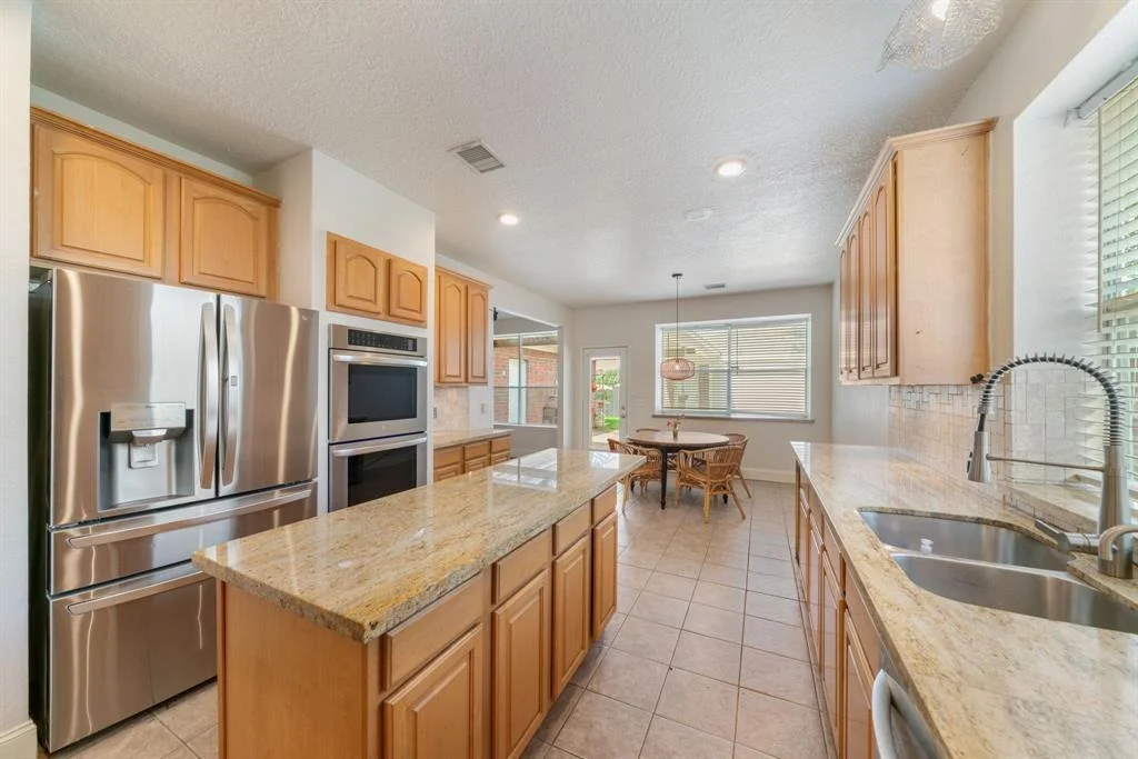 Photo of 11111 Hillside Glen Trail