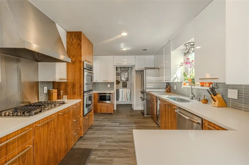 Photo of 7291 Edgewater Drive