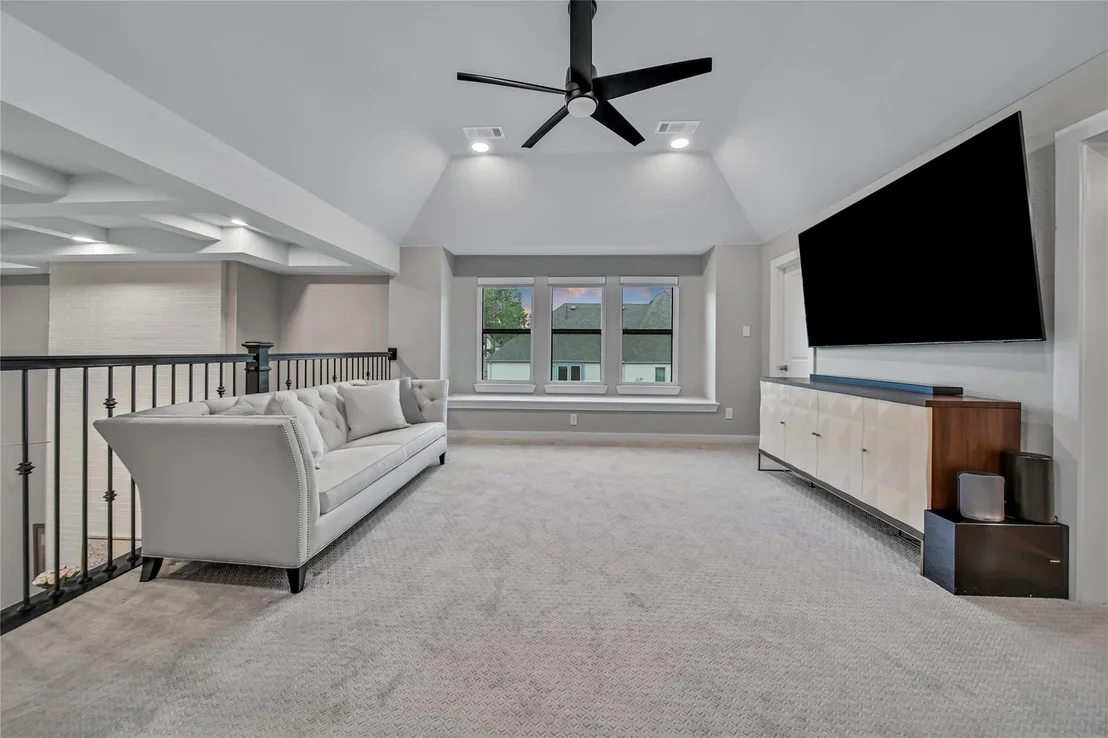 Photo of 117 Everest Drive