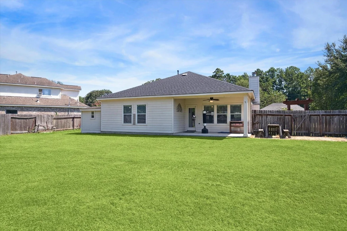 Photo of 8 Pine Way