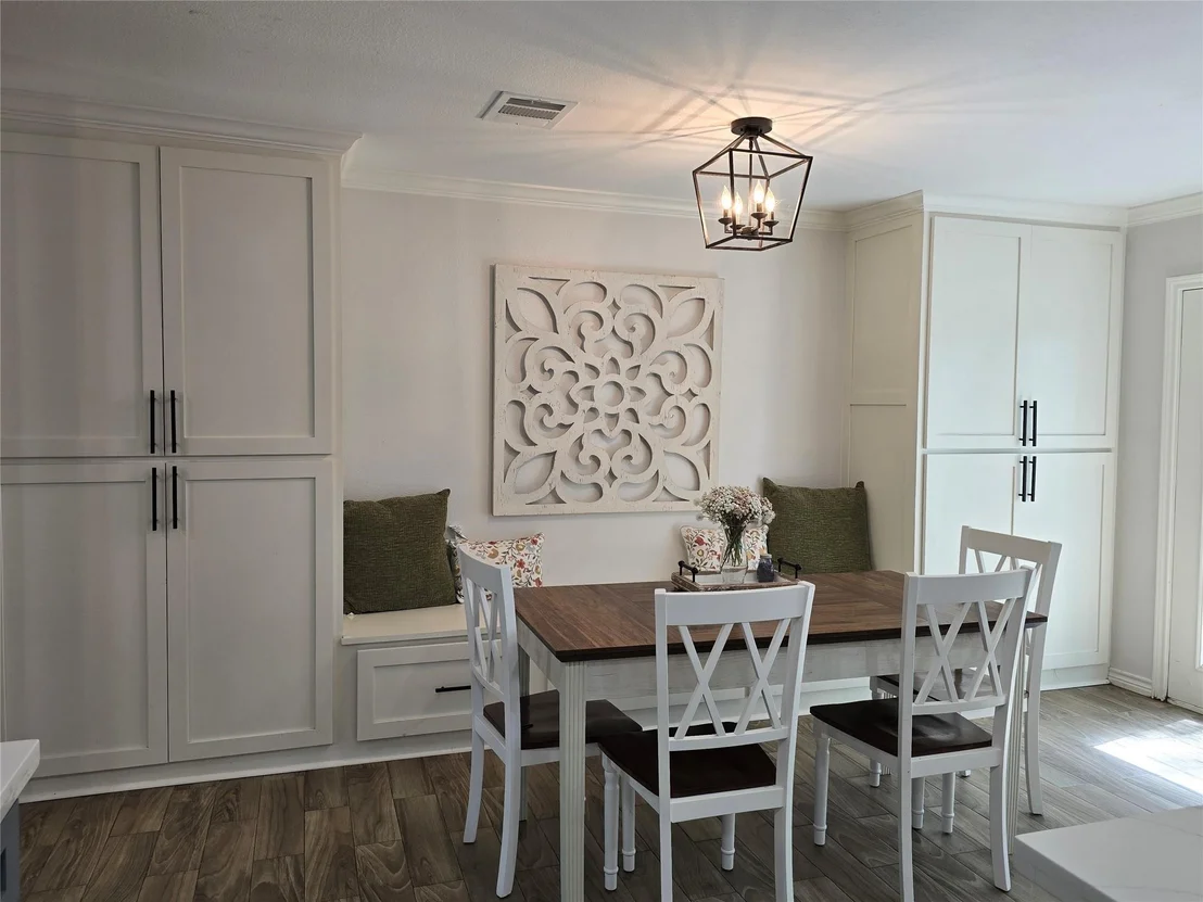 Photo of 138 N Lake Drive