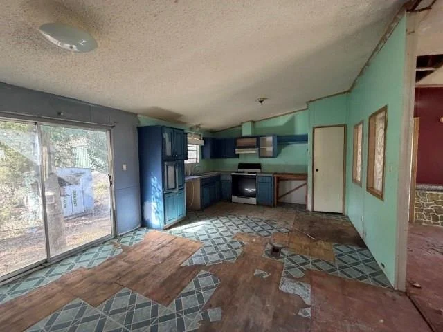 Photo of 322 Nueces Drive