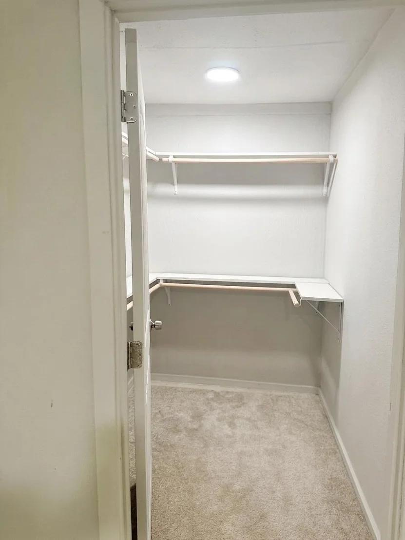 Photo of 1402 James Drive