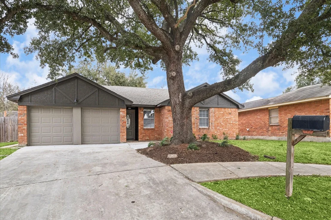 Photo of 1362 Leadenhall Circle