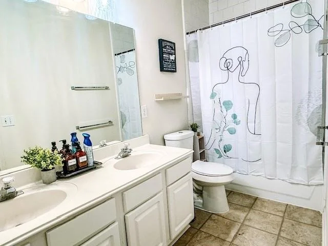 Photo of 2727 Sunbird Drive