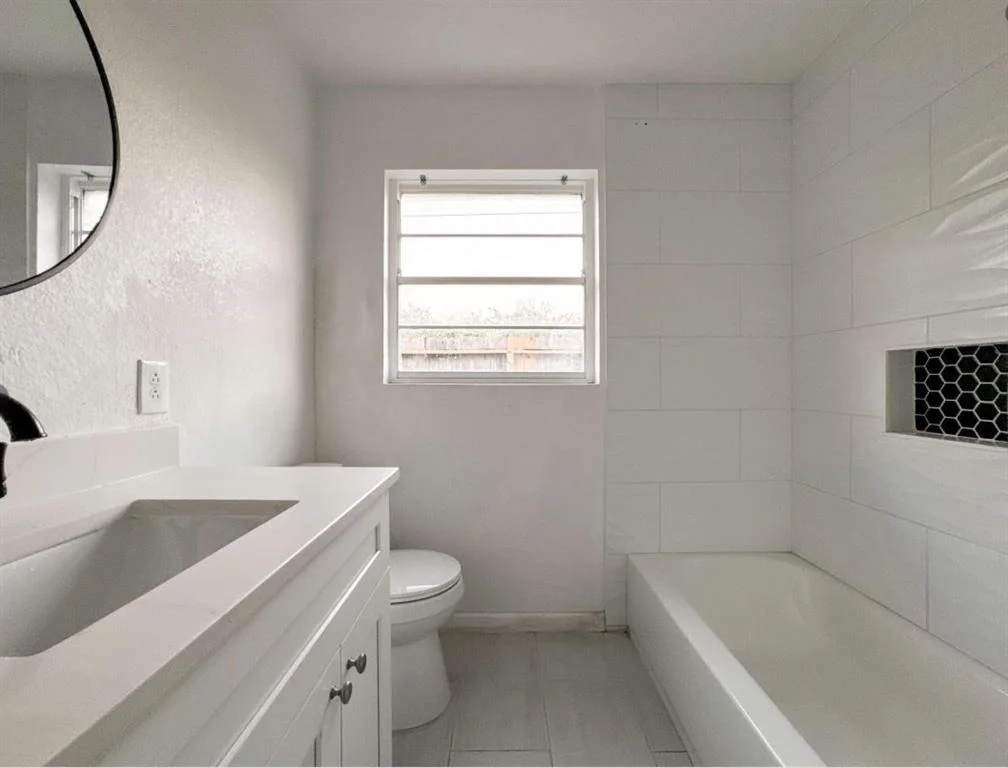 Photo of 6301 Rowan Lane