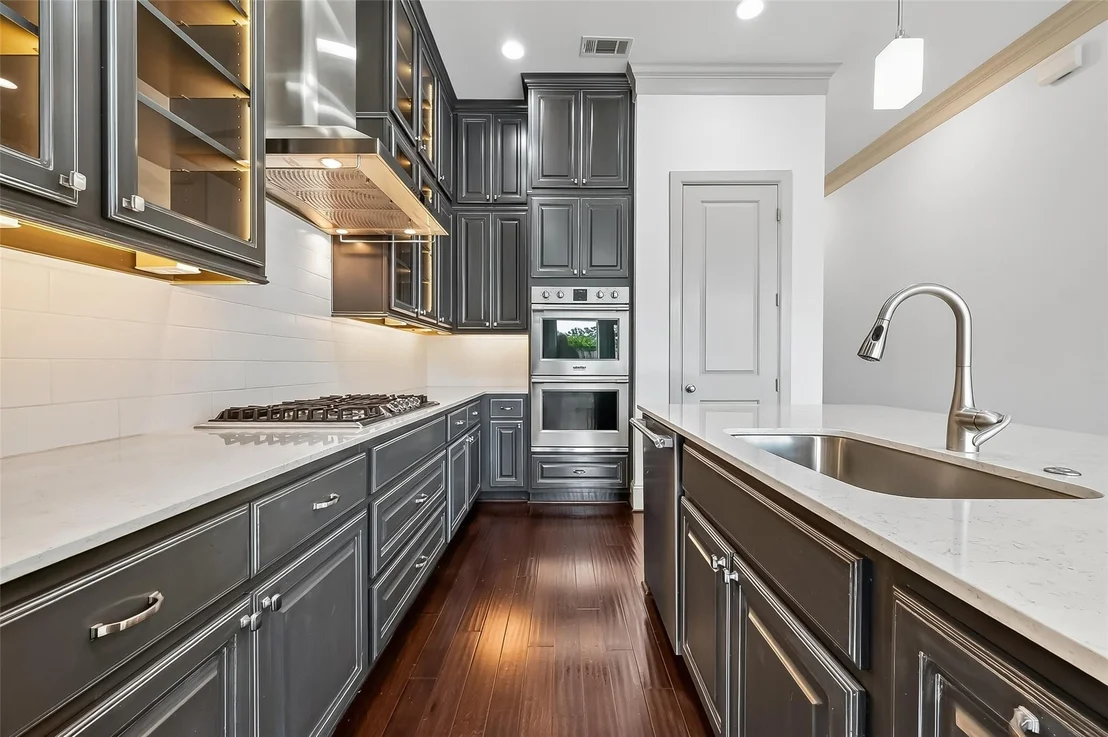Photo of 10514 Hess Lane