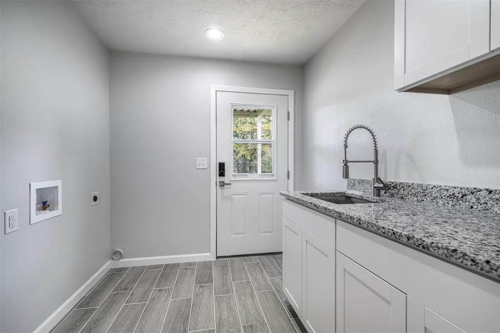 Photo of 303 Apache Drive S