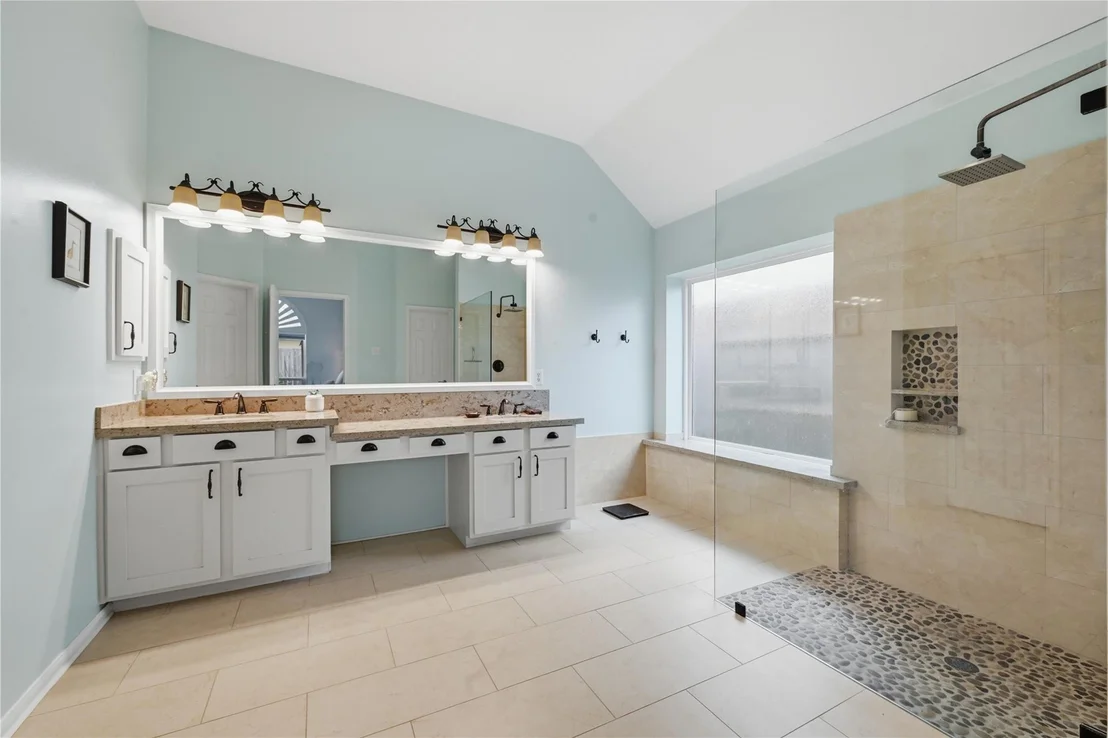 Photo of 1010 Bringewood Chase Drive