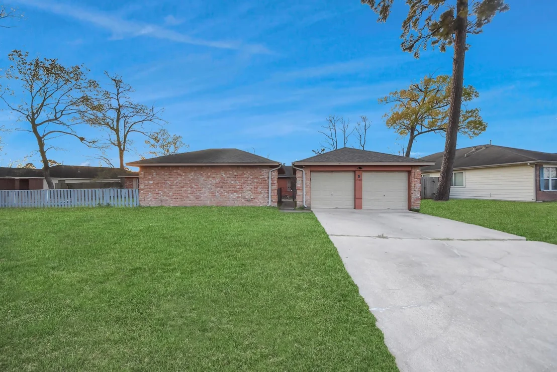 Photo of 17707 Gimbals Way
