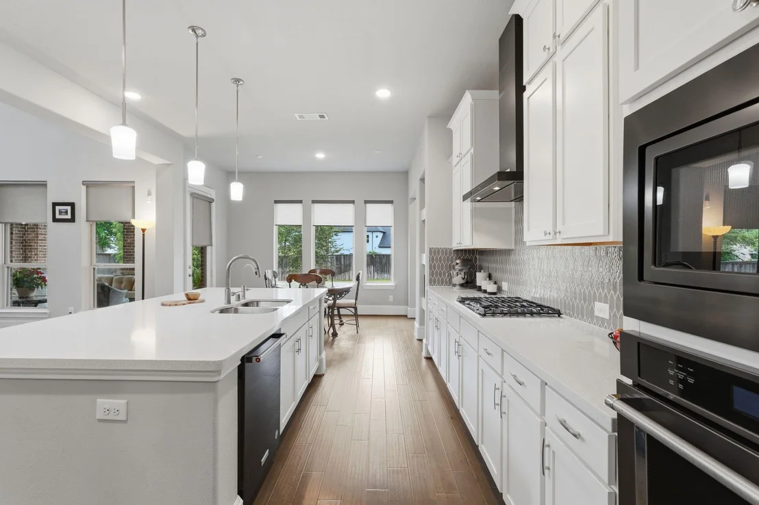 Photo of 111 N Winter Sunrise Circle