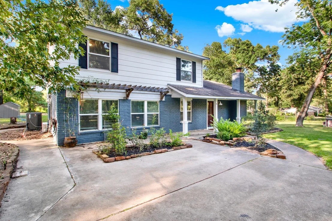 Photo of 15230 Stagecoach Road