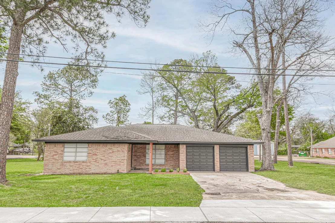 Photo of 2834 Pansy Street