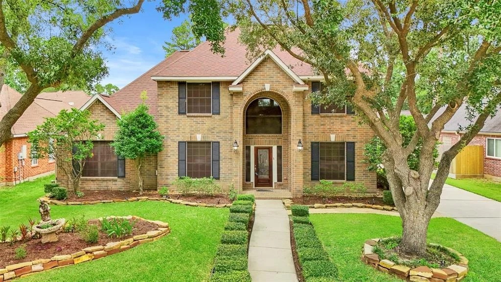 Photo of 18818 Forest Elms Drive