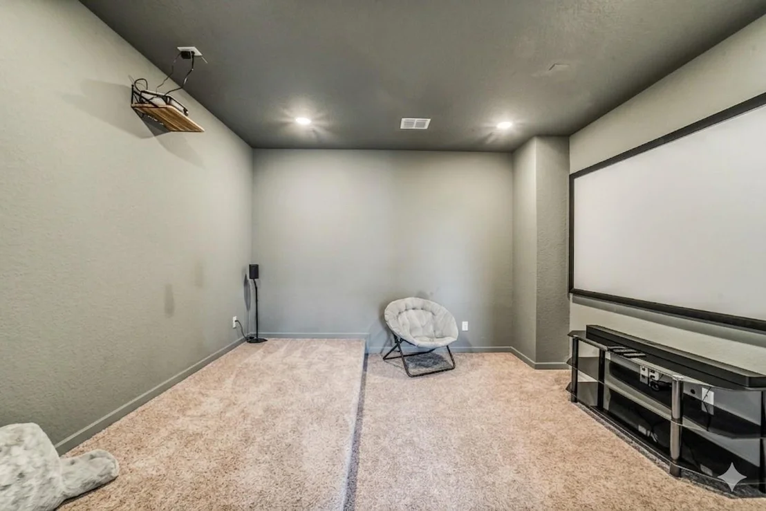 Photo of 9210 Lowell Cliff Drive