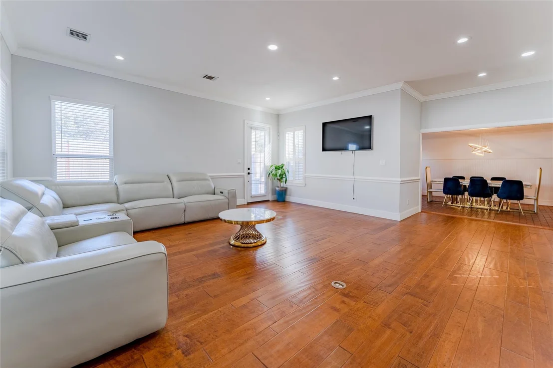 Photo of 11407 Iberia Drive