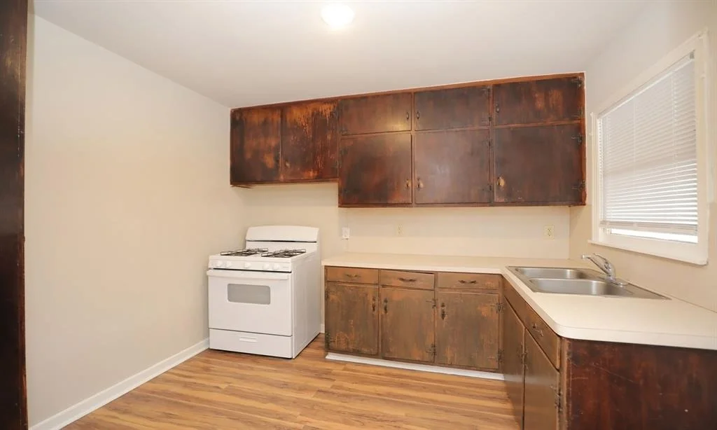 Photo of 411 Honeysuckle Drive
