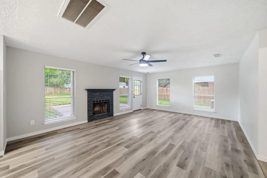 Photo of 7410 Wood Bluff Boulevard